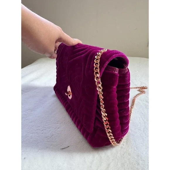 Ted Baker velvet chain-link crossbody bag - Picture 6 of 6